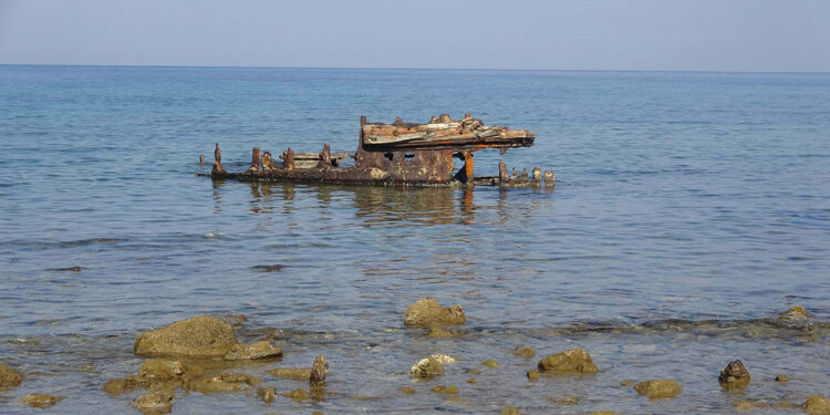 Karaya oturan layter, Çanakkale Savaşları'ndan izler taşıyor