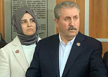 Kaza geçiren Mustafa Destici taburcu oldu