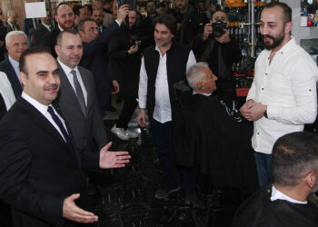 Kendisini hayali cumhurbaşkanı yardımcısı ilan etti