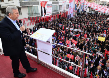 Meclis'te çoğunluk istiyorum