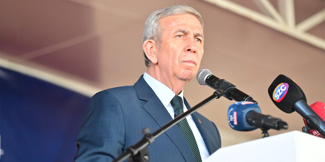 Ankara Büyükşehir Belediye (ABB) Başkanı Mansur Yavaş, mal varlığını açıkladığını ve tüm büyükşehir belediye başkan adaylarına aynı çağrıyı yaptığını hatırlatarak, "Hala yok. Açıklayıncaya kadar devam edeceğim. Halk, parasını kullandırdıklarının parayı ne yaptığını görmeli. Bizimkini web sayfasından görüyor" dedi.