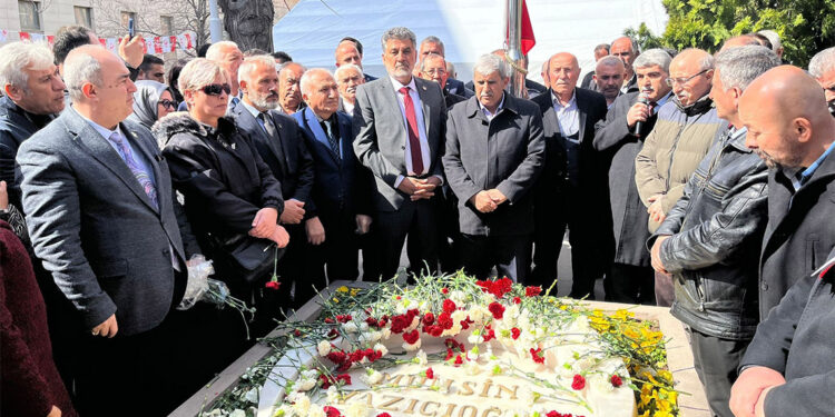 Milli Yol Partisi Muhsin Yazıcıoğlu'nu andı