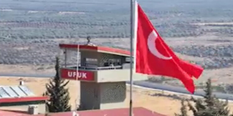 Suriye'den Türkiye'ye geçmeye çalışan 26 kişi yakalandı