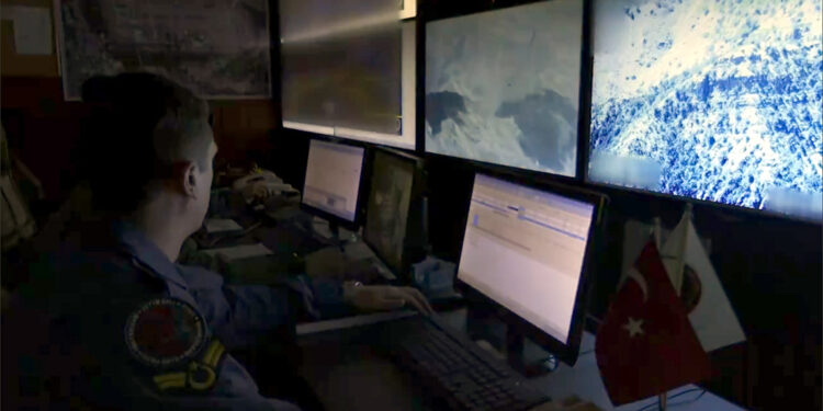 Pençe-Kilit Operasyonu bölgesinde 2 PKK'lı terörist etkisiz hale getirildi