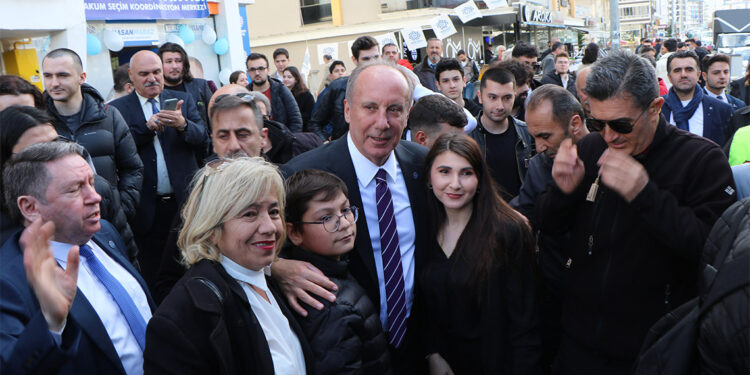 Seçim gecesi Engin Altay yanımdaydı, ustana sor