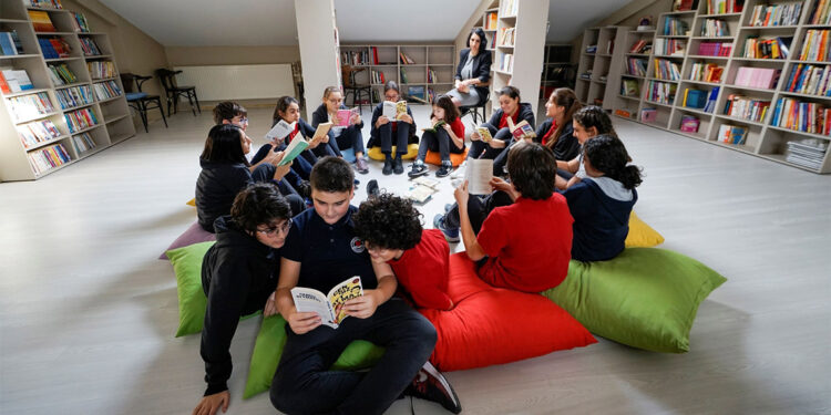 Genç Felsefeci Ödülleri'ne başvurular başladı