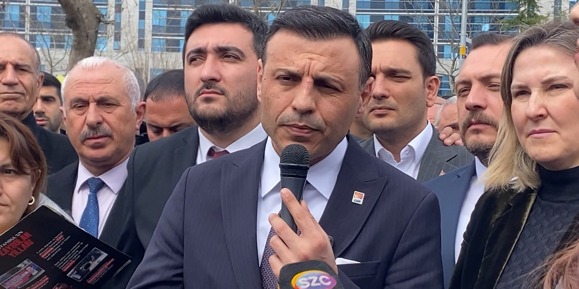 Maltepe'de broşür tartışması: Özgür Çelik, açıklama yaptı