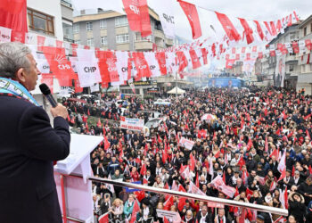 Mansur Yavaş: Bir tek meclis üyeliği eksik gelmemeli