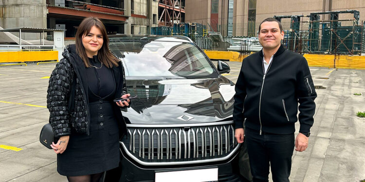 Martı 5'inci kuruluş yılına özel Togg hediye etti