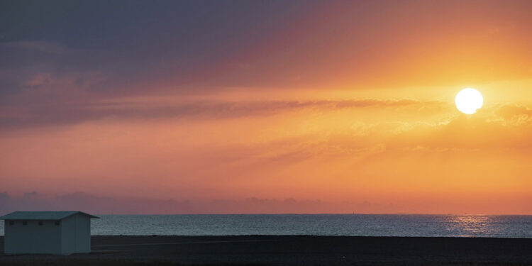 Mayıs'a kadar normalin üstünde sıcaklıklar bekleniyor