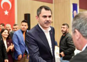 Murat Kurum, Cem Vakfı Genel Merkezi'ni ziyaret etti