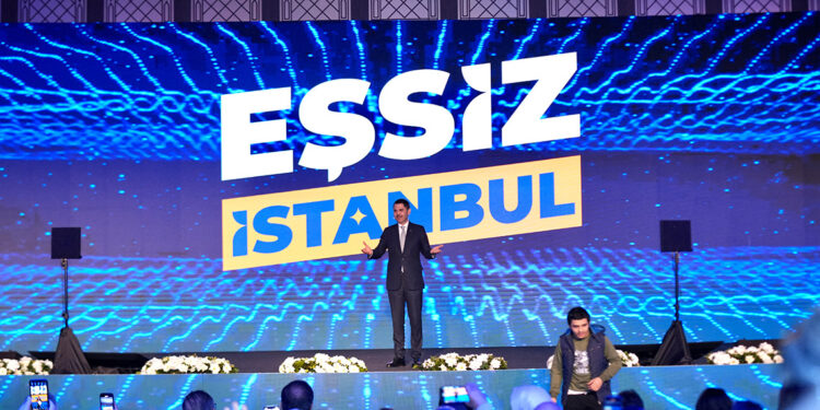 Murat Kurum 'Eşsiz İstanbul Tanıtım Toplantısı'nda konuştu