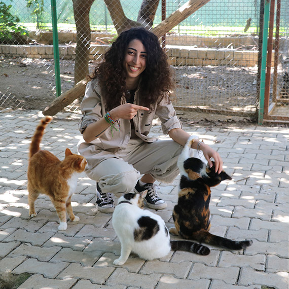 Norveçli Fari, yüzlerce hayvanın hayatına dokundu