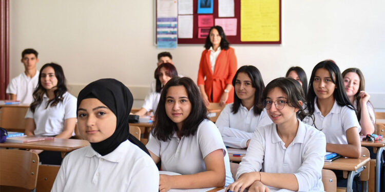 Ortak sınavlarda açık uçlu ve kısa cevaplı sorular kullanılacak