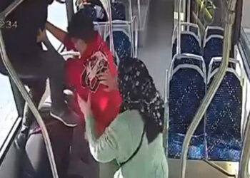 Oğluyla, yaşlı çifti darbeden okul müdürü: Babalık refleksiyle oldu