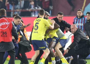 Olaylı maça yerel gazetelerden provokasyon çıkışı