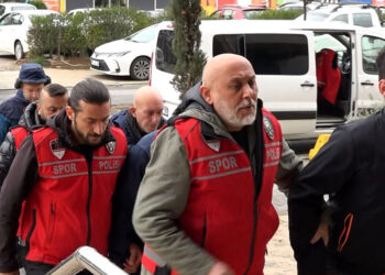Olaylı maçta sahaya giren şüphelilerden 7'si adliyede