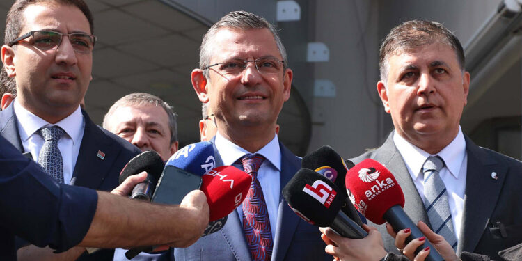 Özgür Özel: Yarın büyük bir zafer kazanacağız