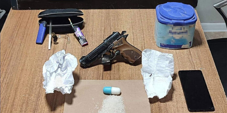 Bebek maması kutusunda uyuşturucu madde bulundu