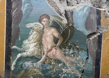Pompeii’de 2000 yıllık renkleri duvar resmi bulundu