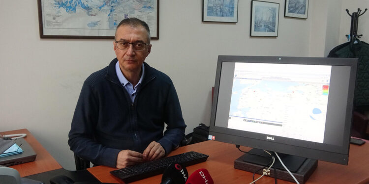 Prof. Dr. Özden, Çanakkale depremine ilişkin konuştu