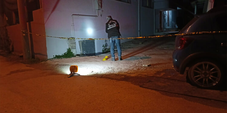 Ramazan ayında davul çalma isteğini reddeden muhtarı vurdu