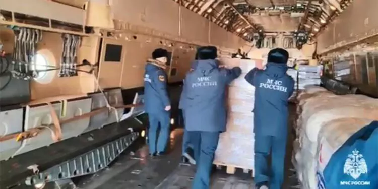 Gazze'ye insani yardım taşıyan il-76 tipi askeri kargo uçağı yola çıktı