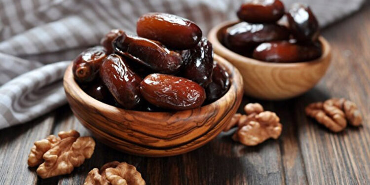 Ramazanda mide problemlerini hurma ile önleyin