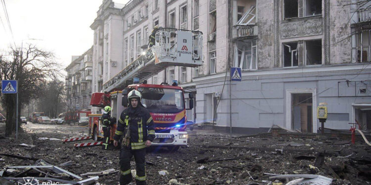 Rusya, Kiev'e roketli saldırı düzenledi: 10 yaralı