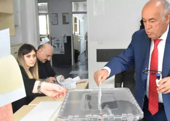 Sivas'ta oy kullanma işlemi başladı