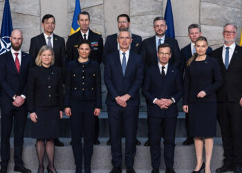 Stoltenberg'ten ‘açık kapı politikası’ vurgusu