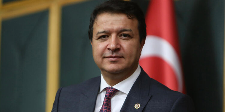 Saadet Partili Mahmut Arıkan, yeni bir kampanya başlattı