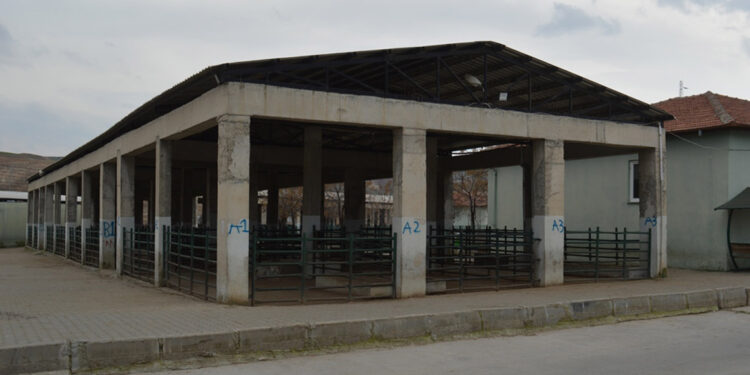 Siirt'te şap vakası görüldü, hayvan pazarı kapatıldı