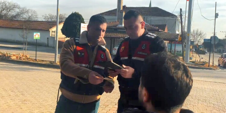 Zıpkın-2 operasyonunda 19 gözaltı