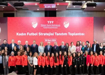 Tff'den kadın futbolu stratejik planı'nın tanıtım toplantısı