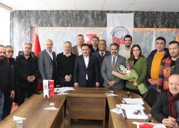 TSYD Kayseri Şubesi'nde Oktay Ensari güven tazeledi
