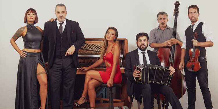 Tango Bardo, Türkiye'ye geliyor