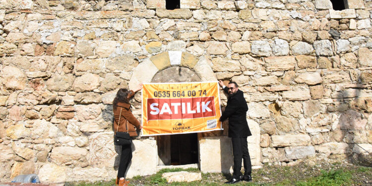 Tarihi Tuzhisar Kilisesi, 16 milyon TL'ye satışa çıktı