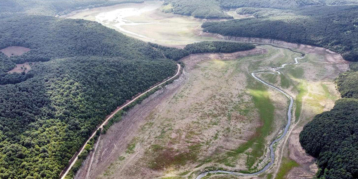 Trakya'nın barajlarındaki doluluk oranı, kış yağışları ile yüzde 70'lere ulaştı. Tekirdağ Namık Kemal Üniversitesi'nden (NKÜ) Prof. Dr. Lokman Hakan Tecer, "Bu rakamlarla 2020 yılından itibaren aslında doluluk oranlarında yakaladığımız en yüksek ikinci seviye" dedi.