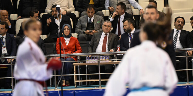 Türk kadınının spordaki başarısı