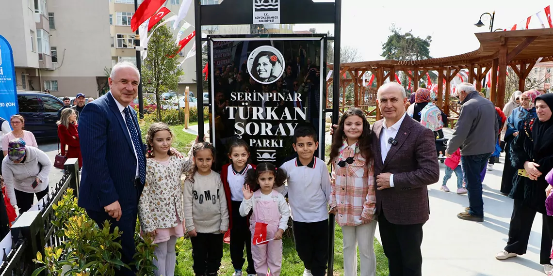 Türkan şoray ve fatma girik parkı törenle açıldı