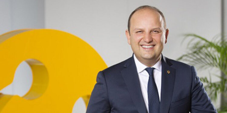 Turkcell, Smart Site ile 2 bin 500'e yakın saha ziyaretini azalttı