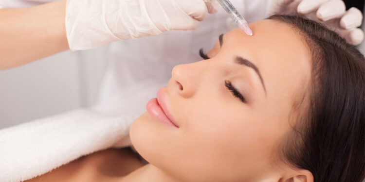 Botoks uygulamasının yan etkileri olabilir