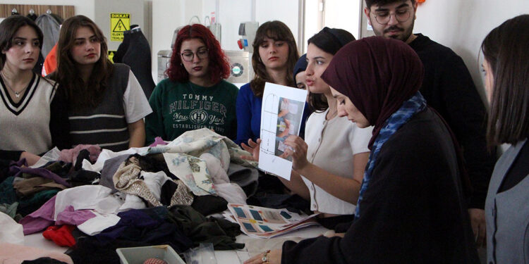 Üniversitelilerden 'Doğa Kumaşında Saklı' projesi