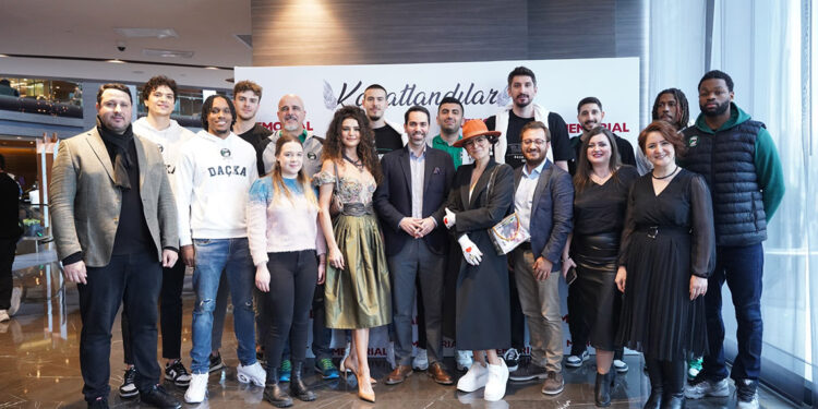 Ünlü kadınlar şiddete karşı yeniden ‘Kanatlandılar’