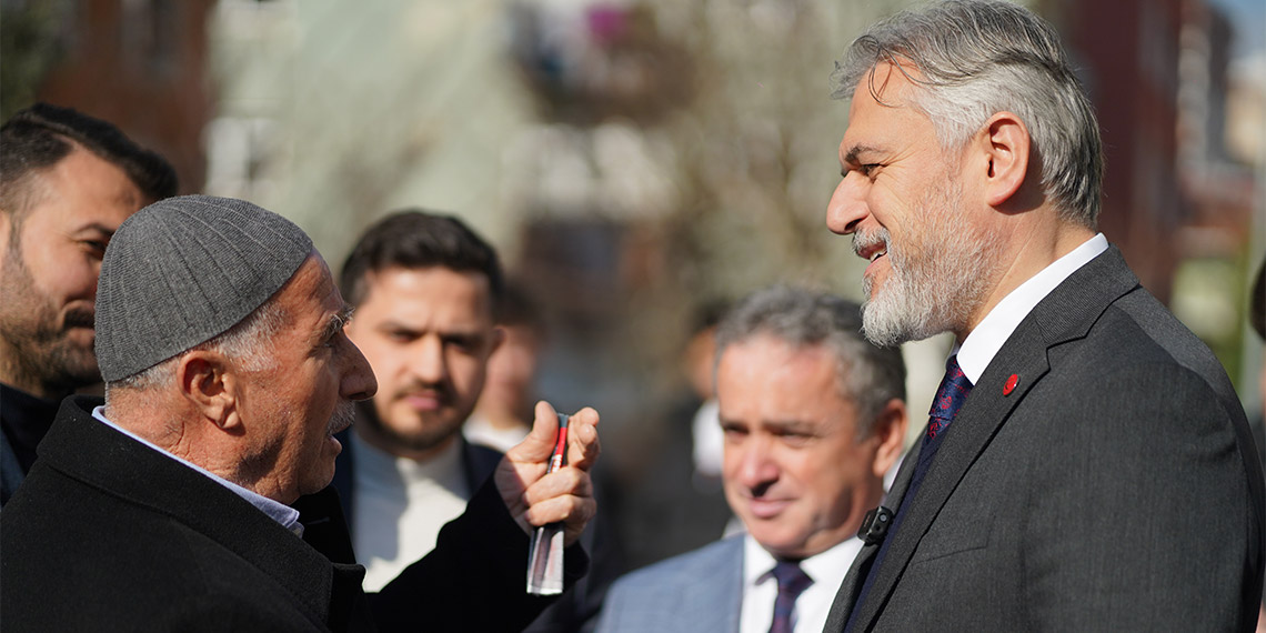 Yeniden Refah Partisi İstanbul Büyükşehir Belediye Başkan Adayı Mehmet Altınöz “1994’te nasıl İstanbul Büyükşehir'i kazandıysak, 2024 yılının 31 Mart akşamı İstanbul'u tekrar kazanacağız" dedi.