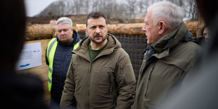 Zelenski, Sumy bölgesinde görev yapan askerleri ziyaret etti