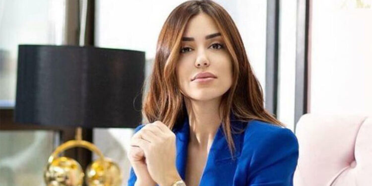 Banu Parlak haciz memuruyla tartıştı