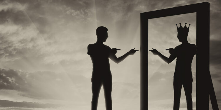 Bencil ve egoist bireyler üzerine