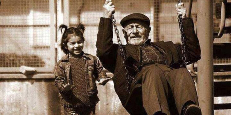 Sizin hiç dedeniz öldü mü?